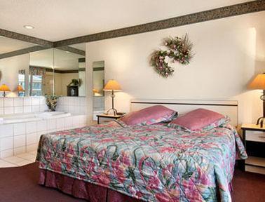 Travelstar Inn & Suites Colorado Springs Quarto foto